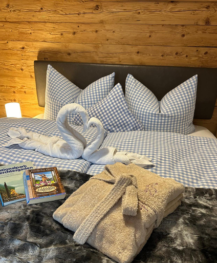 Bedroom 3, Almhotel Grunsteinblick - Adults only, Berchtesgadener Land