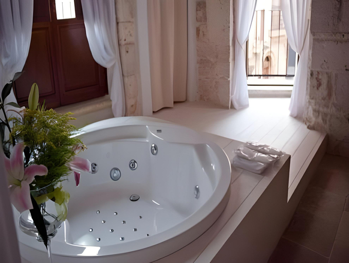 Bathroom 4, Hotel Corte Altavilla, Bari