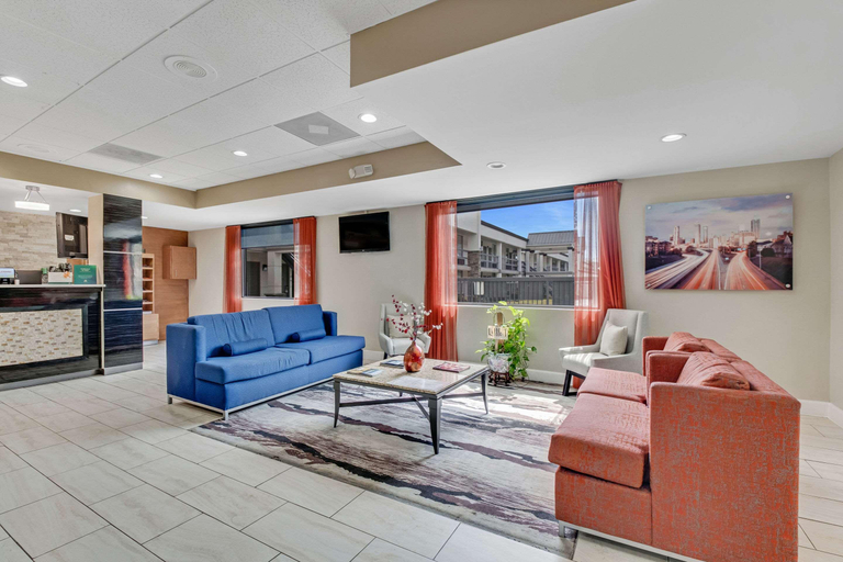 Public Area 2, Quality Inn Dalton East, Whitfield