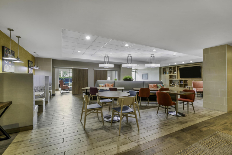 Food & Drinks 5, Home2 Suites by Hilton St. Simon's Island, Glynn