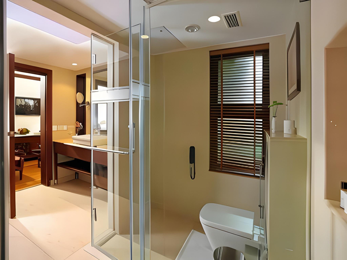 Bathroom 4, The Raviz Kadavu, Kozhikode, Malappuram