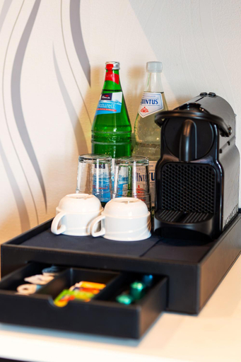 Others 2, LiRo Hotel-Pension Haus Andrea, Viersen