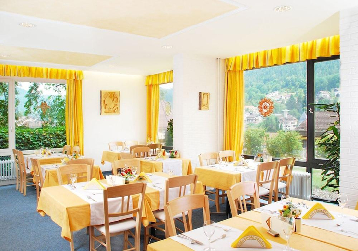 Others 5, Hotel Bergfrieden, Calw