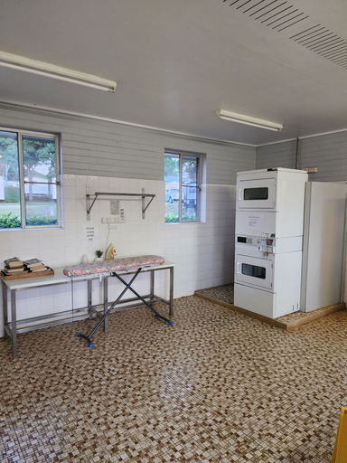 Others 5, Toowoomba Caravan Park, Toowoomba - South-East