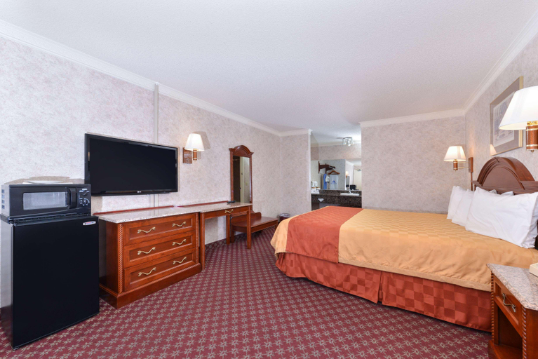 Bedroom 3, Americas Best Value Inn And Suites Fontana, San Bernardino
