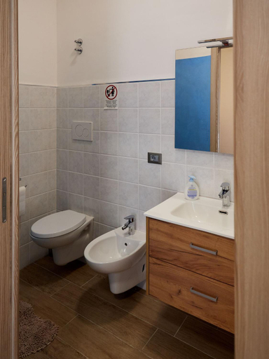 Bathroom 2, BnB Anna e Leo - Casa di Anna, Foggia