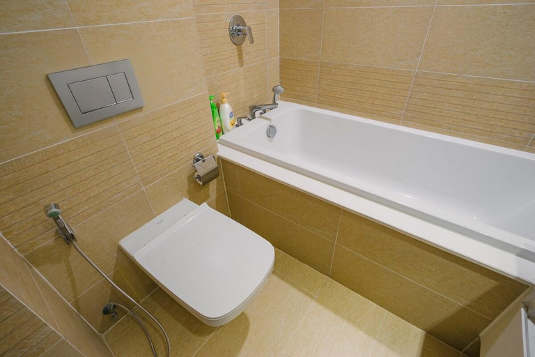 Bathroom 5, Vinhomes Metropolis Apartment - Homestay Hanoi, Ba Đình