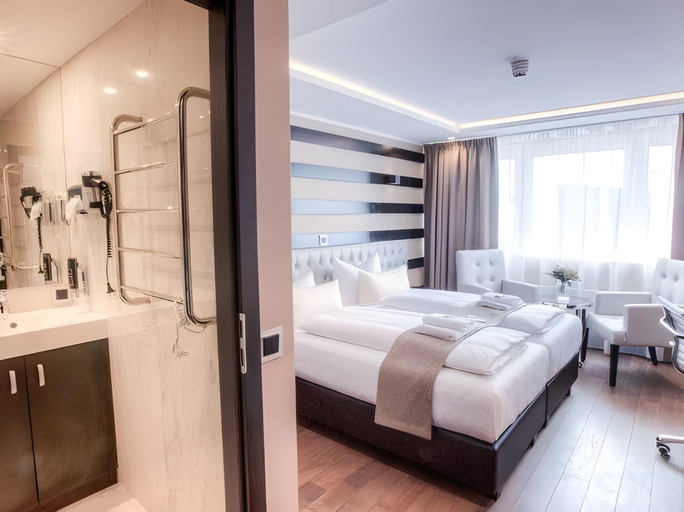 Bedroom 2, Skyline Hotel Frankfurt, Frankfurt am Main