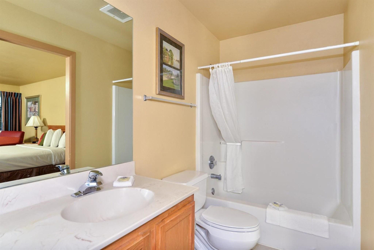 Bathroom 5, Americas Best Value Inn Seattle Tacoma Jblm Base, Pierce
