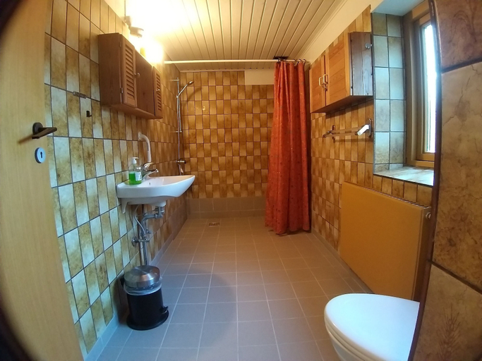 Bathroom 3, Holiday rooms Rudkøbing, Langeland