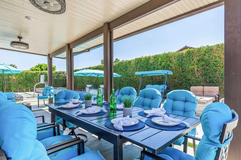 Food & Drinks, Casa Campo 5BR Desert Oasis w/ Pool, Firepit, & Outdoor Lounge, Riverside