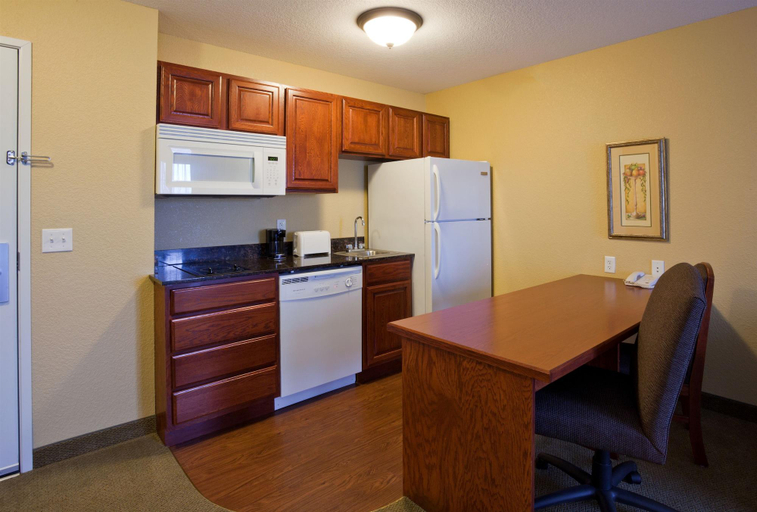 Bedroom 3, GrandStay Residential Suites Hotel, Rice