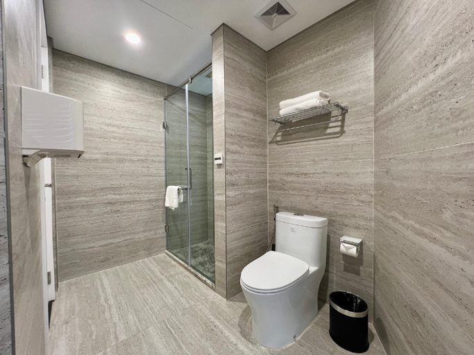 Bathroom 4, 22LAND LEGEND HOTEL & RESIDENCE, Cầu Giấy