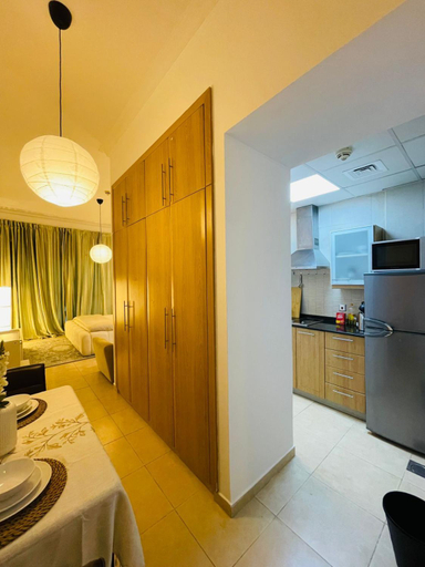 Others 5, Studio in Dubai Marina walking JBR Beach & Cruise, Dubai