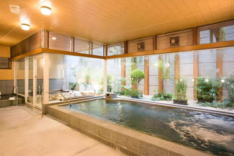 Sport & Beauty 2, Nishitetsu Hotel Croom Hakata Gion Kushida Shrine, Fukuoka