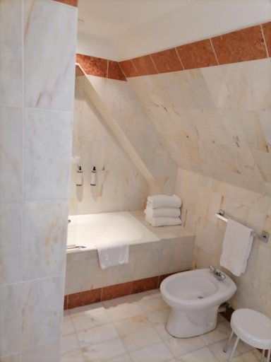 Bathroom 5, Chateau De Beauvois - La Maison Younan, Indre-et-Loire