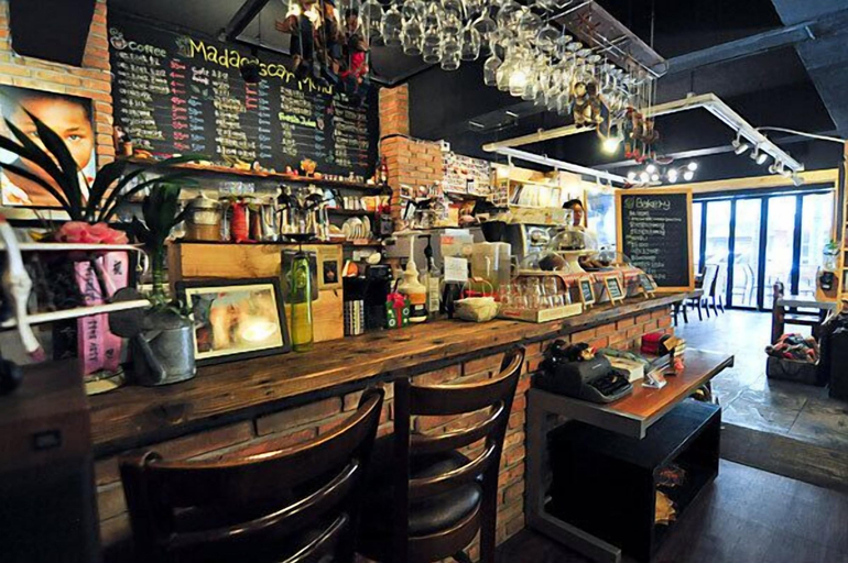 Food & Drinks, Seoul Hotel, Analamanga