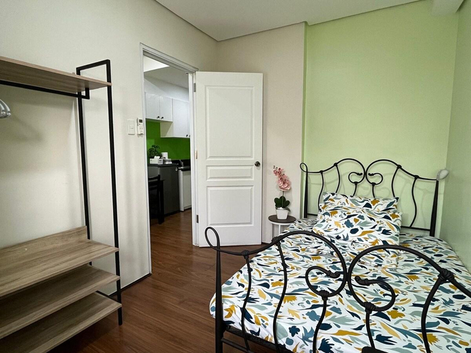 Bedroom, 1BR Condo w Pool & Balcony - F&M Homes - Sitio Uno, Roxas City