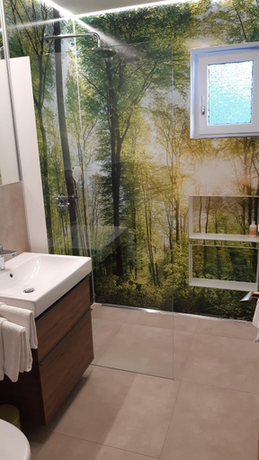 Bathroom 5, Decker's Bio Hotel zum Lamm, Freudenstadt