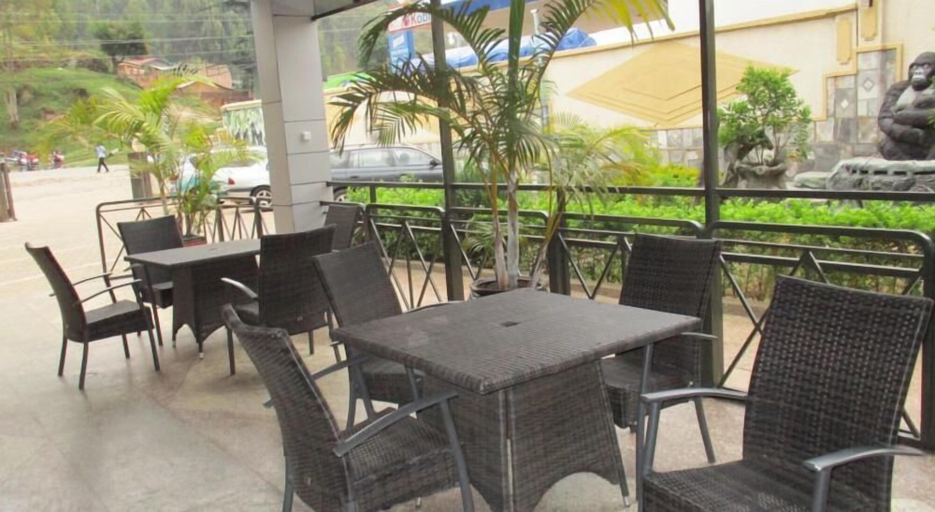 Food & Drinks 3, Snow Hotel, Musanze