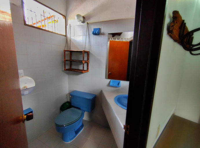 Bathroom 3, Gran Tierra - Sabaneta, Sabaneta