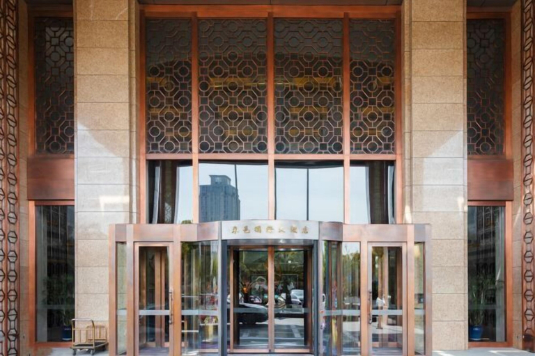 Exterior & Views 2, Dongdu Narada Grand Hotel, Wuxi