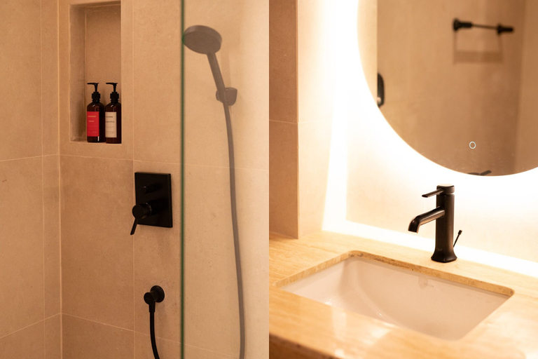 Bathroom 11