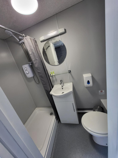 Bathroom 3, St Ives, Neath Port Talbot