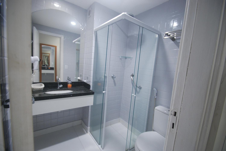 Bathroom 3, Ponta Negra Beach by JoinFlats, Natal
