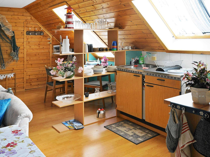 Others 4, 6 Person Holiday Home in Askeron, Stenungsund
