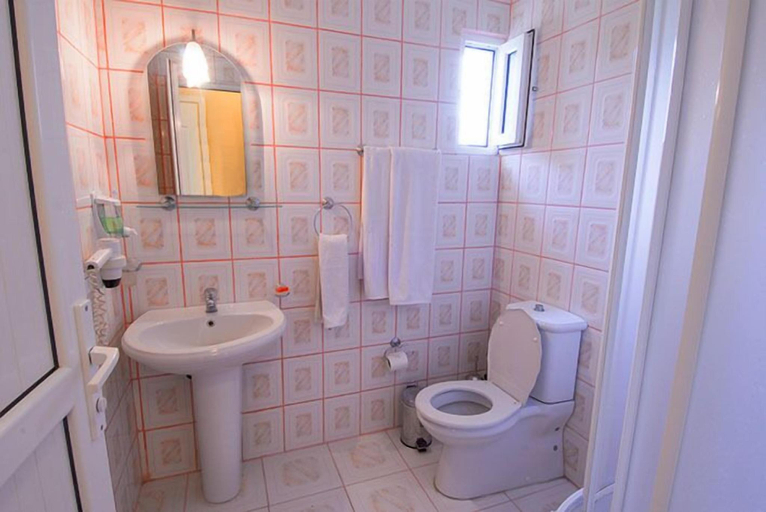 Bathroom 5, Alize Hotel Oludeniz - All Inclusive, Fethiye