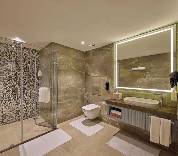 Bathroom 5, ICONIQA - The Lifestyle Hotel of Mumbai, Mumbai Suburban