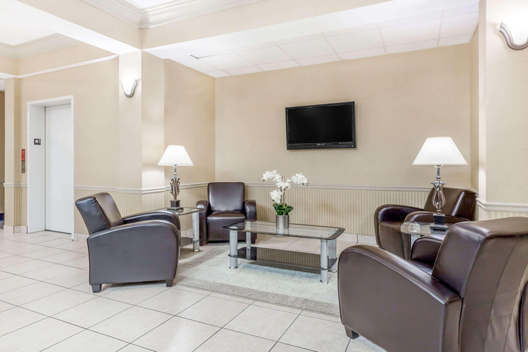 Public Area 2, Baymont by Wyndham Cartersville, Bartow
