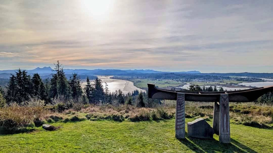 Room 2, Astoria 4BR Nr Riverwalk Fishing Coastal Views, Clatsop