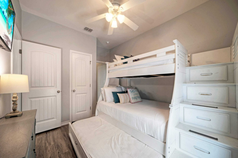 Bedroom 3, Walk to Beach Shared Pool Access, Golf Cart Zone Carpe Beach Bum by Avantstay, Nueces
