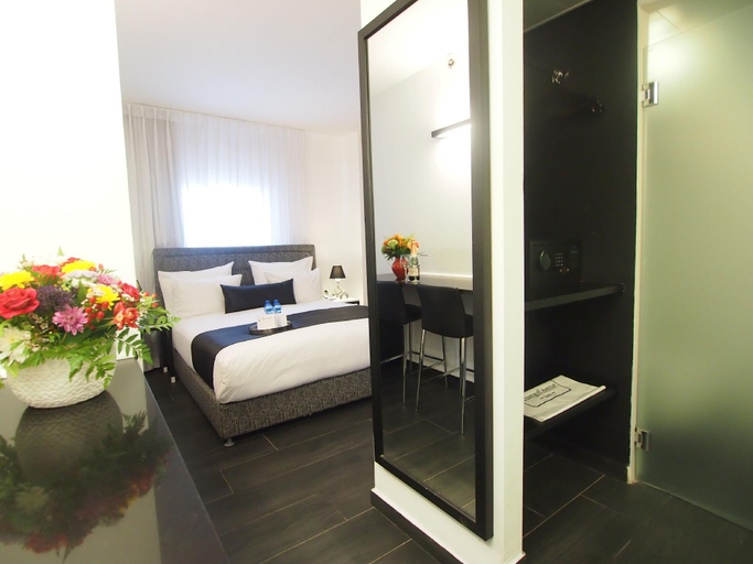 Bedroom 3, Dizengoff Avenue Boutique Hotel