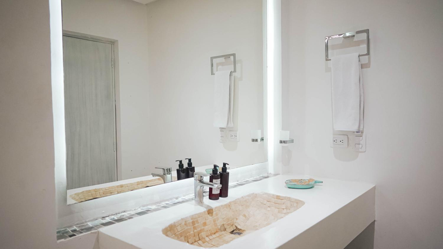 Bathroom 3, Wala Hotel and Beach Club, Cartagena de Indias
