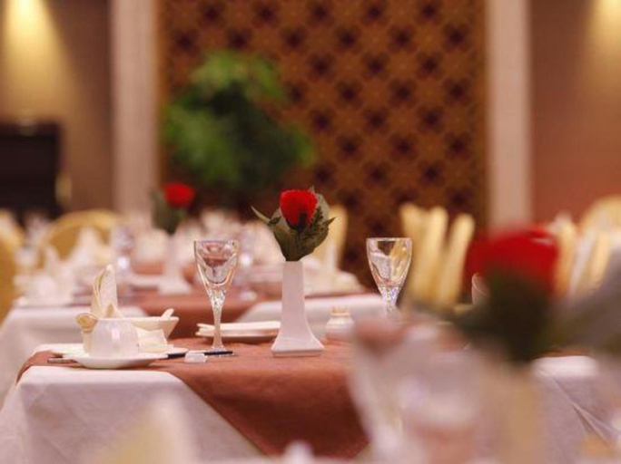 Food & Drinks 5, Changbaishan International Hotel 北京长白山国际酒店, Beijing