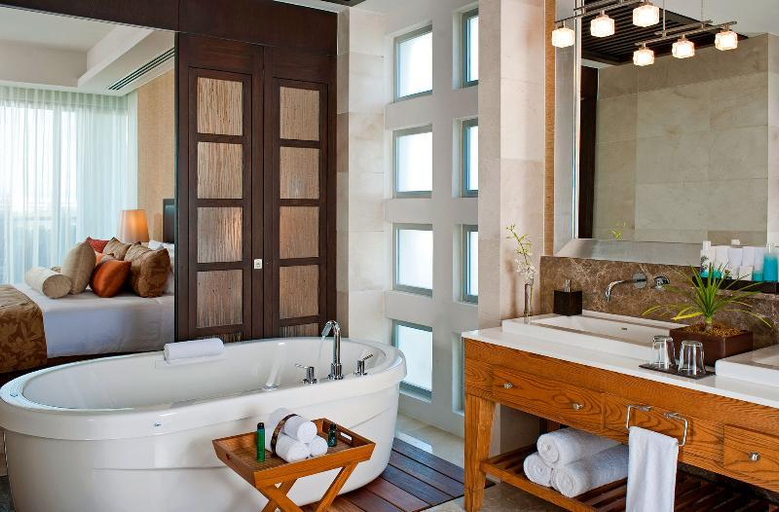 Bathroom 4, Grand Luxxe at Vidanta, Puerto Vallarta