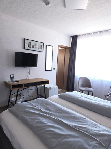 Bedroom 3, Lieth Hotel Grünreich, Heidekreis