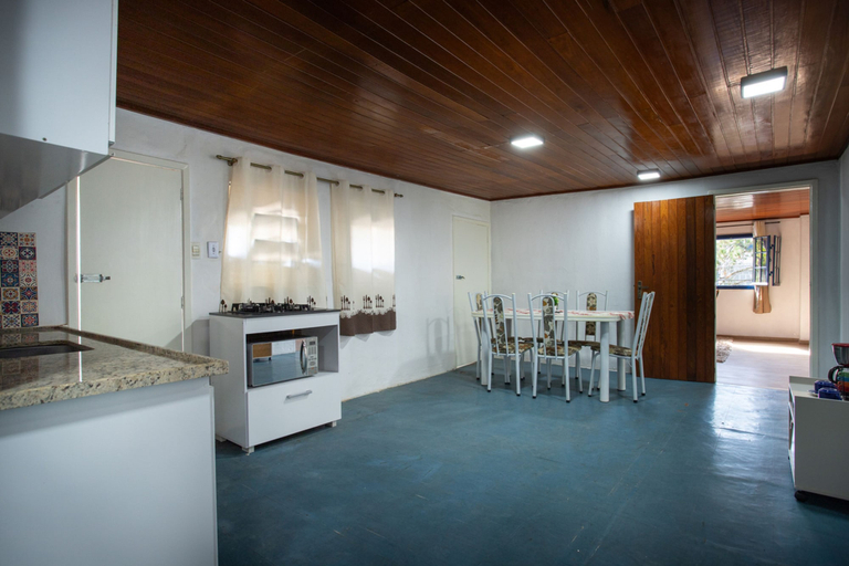 Room 4, Casa com Wi-fi e Garagem a 400m do Museu Imperial, Petrópolis