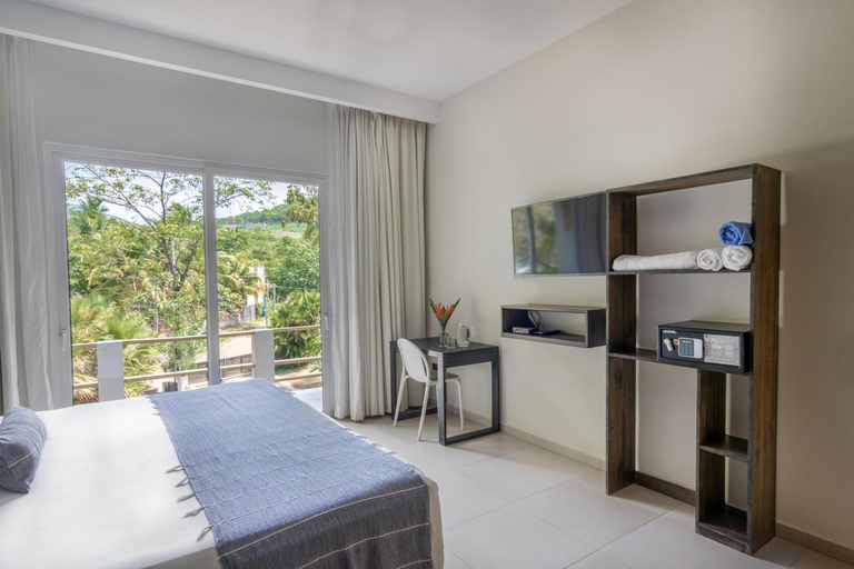Bedroom 2, Palo Verde Sustainable Hotel, Chiltiupán