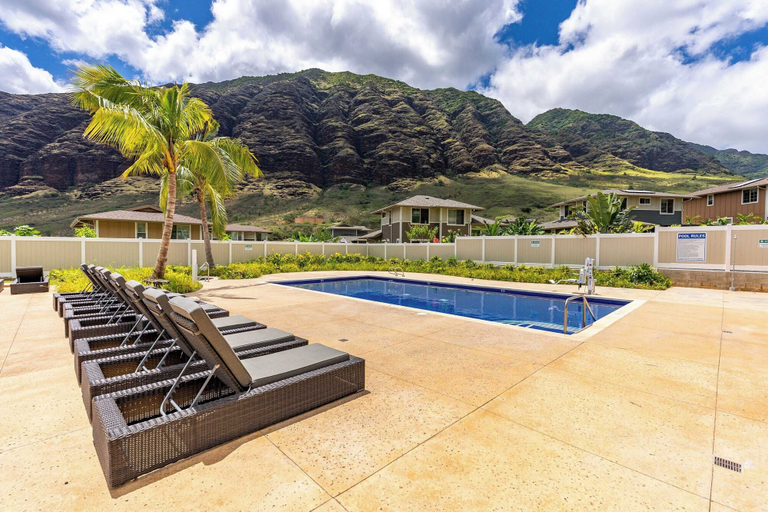 Sport & Beauty 5, Mauna View by Avantstay 10min to Beach, Backyard, Honolulu