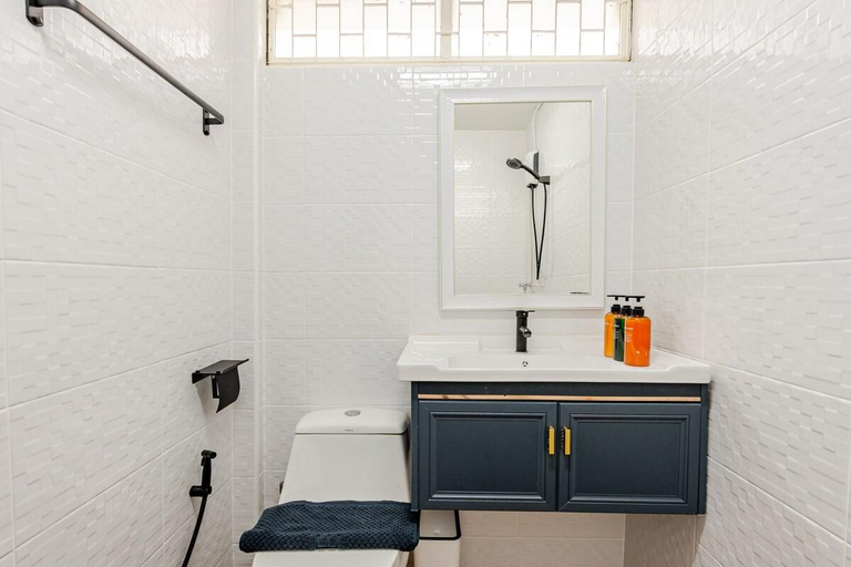 Bathroom 5, 3A-168 House Near BTS-icon siam, Khlong San