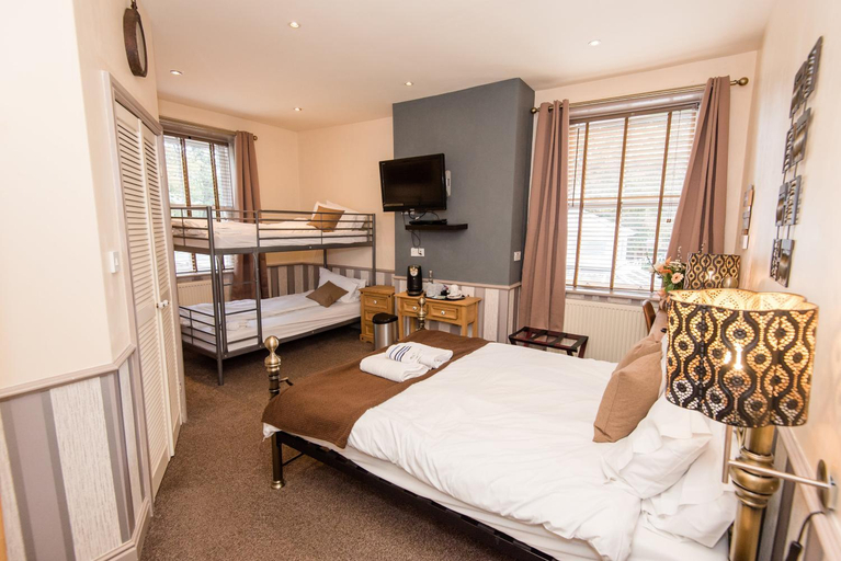 Bedroom 2, Dimple Well Lodge Hotel, Wakefield