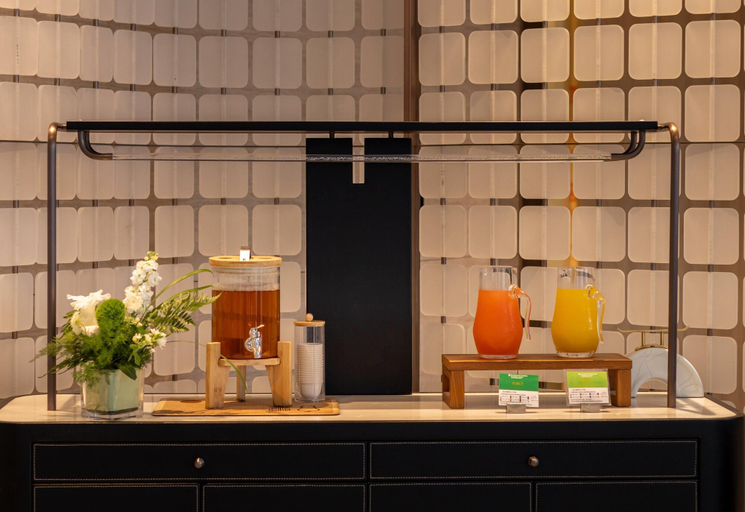 Food & Drinks 5, Ramada By Wyndham Hangzhou Yuhang, Hangzhou