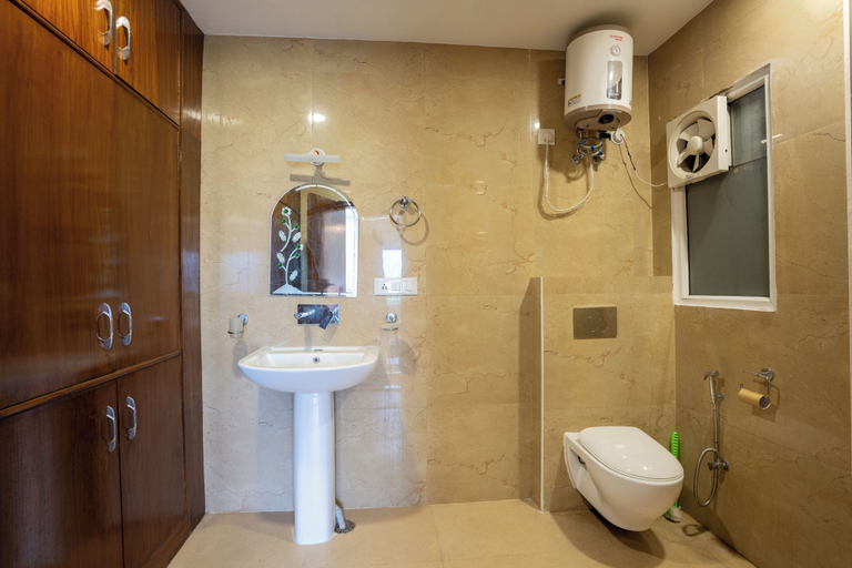 Bathroom 4, Yog Ganga Retreat, Garhwal