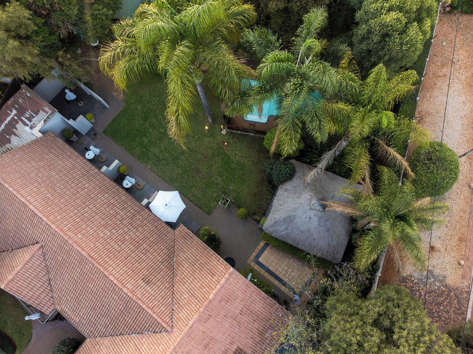 Exterior & Views 2, Khayamanzi Guesthouse, Bojanala
