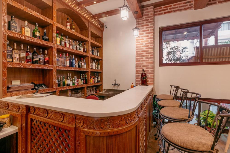 Food & Drinks 5, Hotel Yakroo Manang, Bagmati