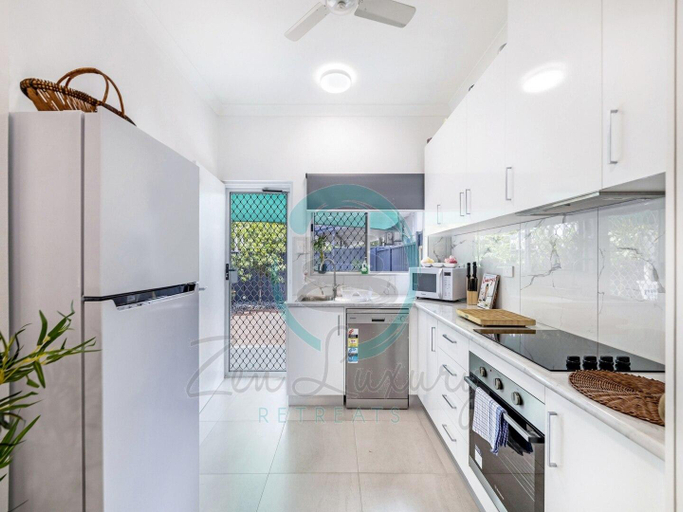 Others 3, ZEN GARDEN - COZY 2-BR + Modern Design w/ Aircon, Alawa